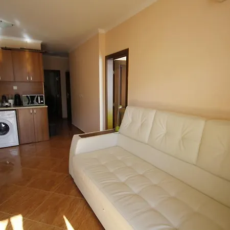 Helios Apartmán *